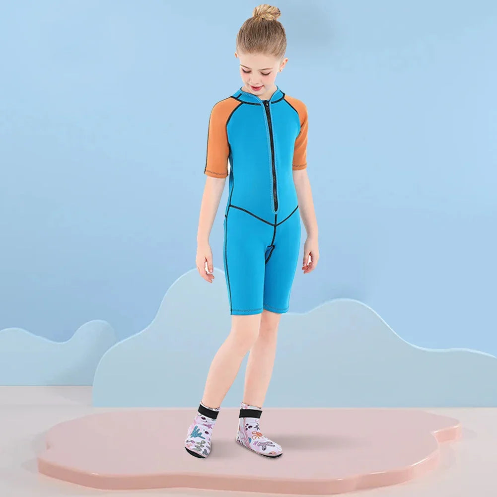 Kids Neoprene Water Socks for Swimming and Diving Adjustable Anti-slip Sand Socks Keep Warm and Protected - Evallys.com