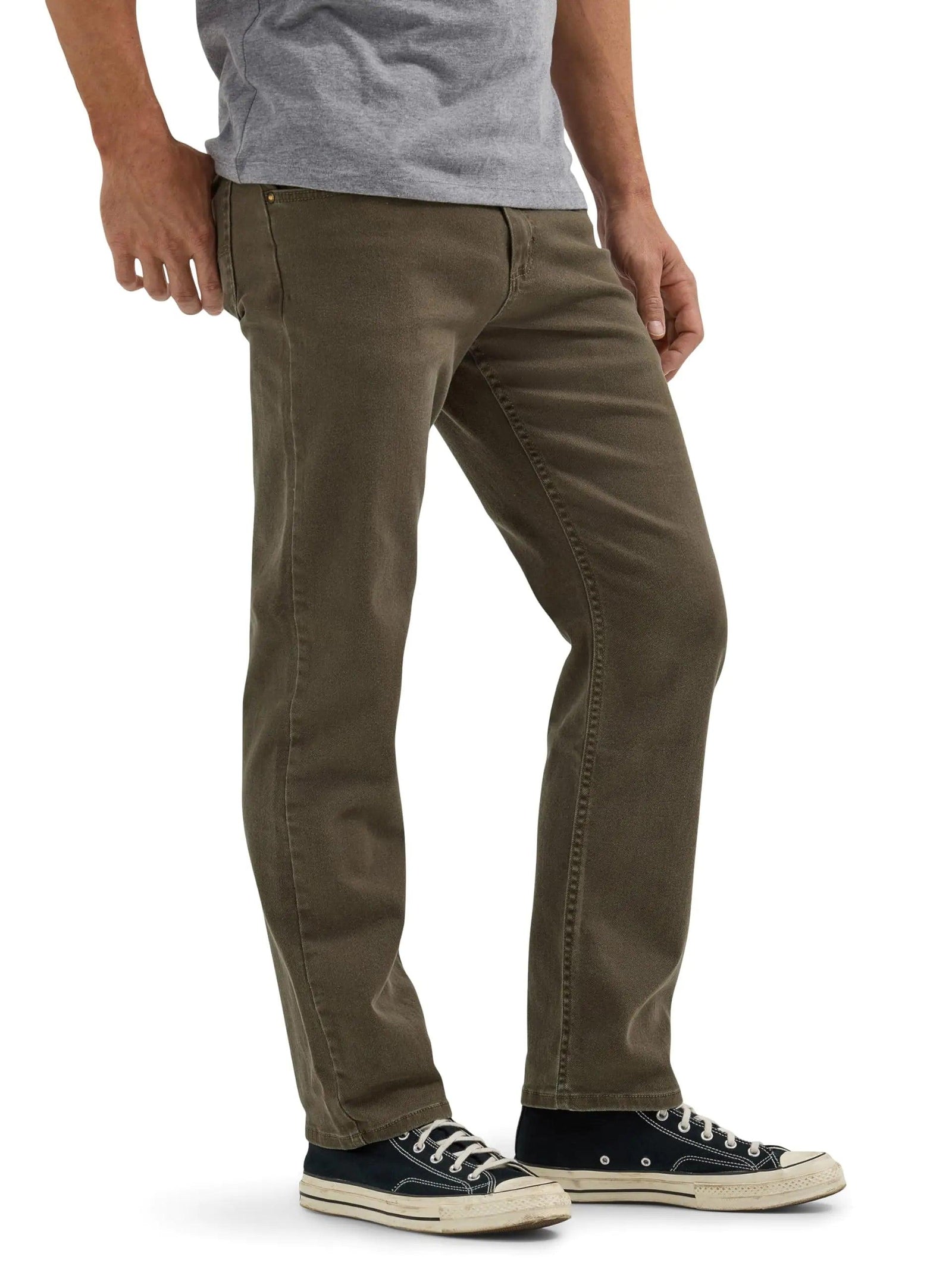 Wrangler Authentics Men's Classic 5-Pocket Relaxed Fit Flex Jean 38W x 29L Olive - Evallys.com