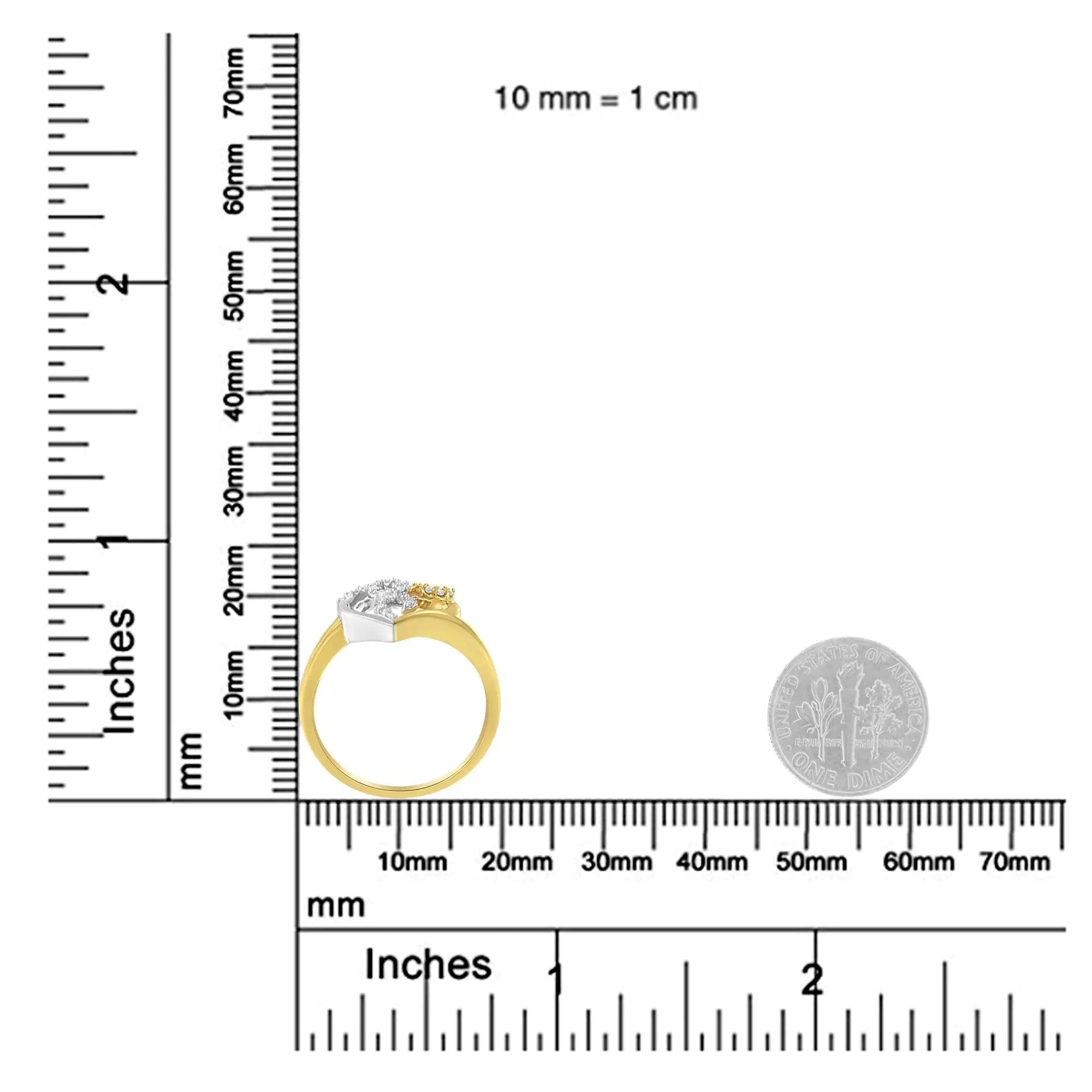 10K Two-Toned Gold Diamond Heart Shape Cluster Ring (1/6 Cttw, H-I Color, I1-I2 Clarity) - Evallys.com # #