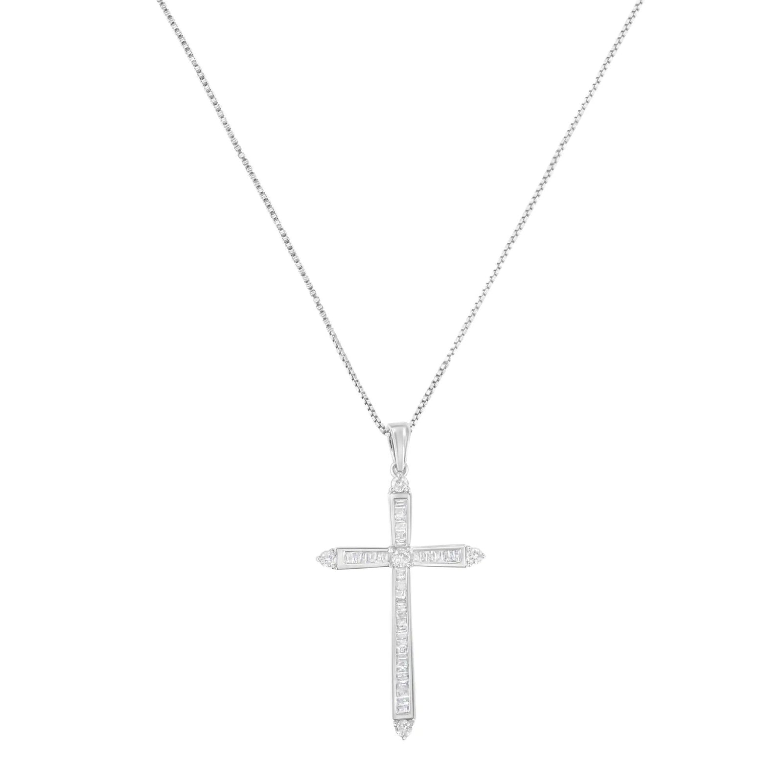 10K White Gold 3/8 cttw Diamond Cross Pendant Necklace (H-I, I2-I3) - Evallys.com # #