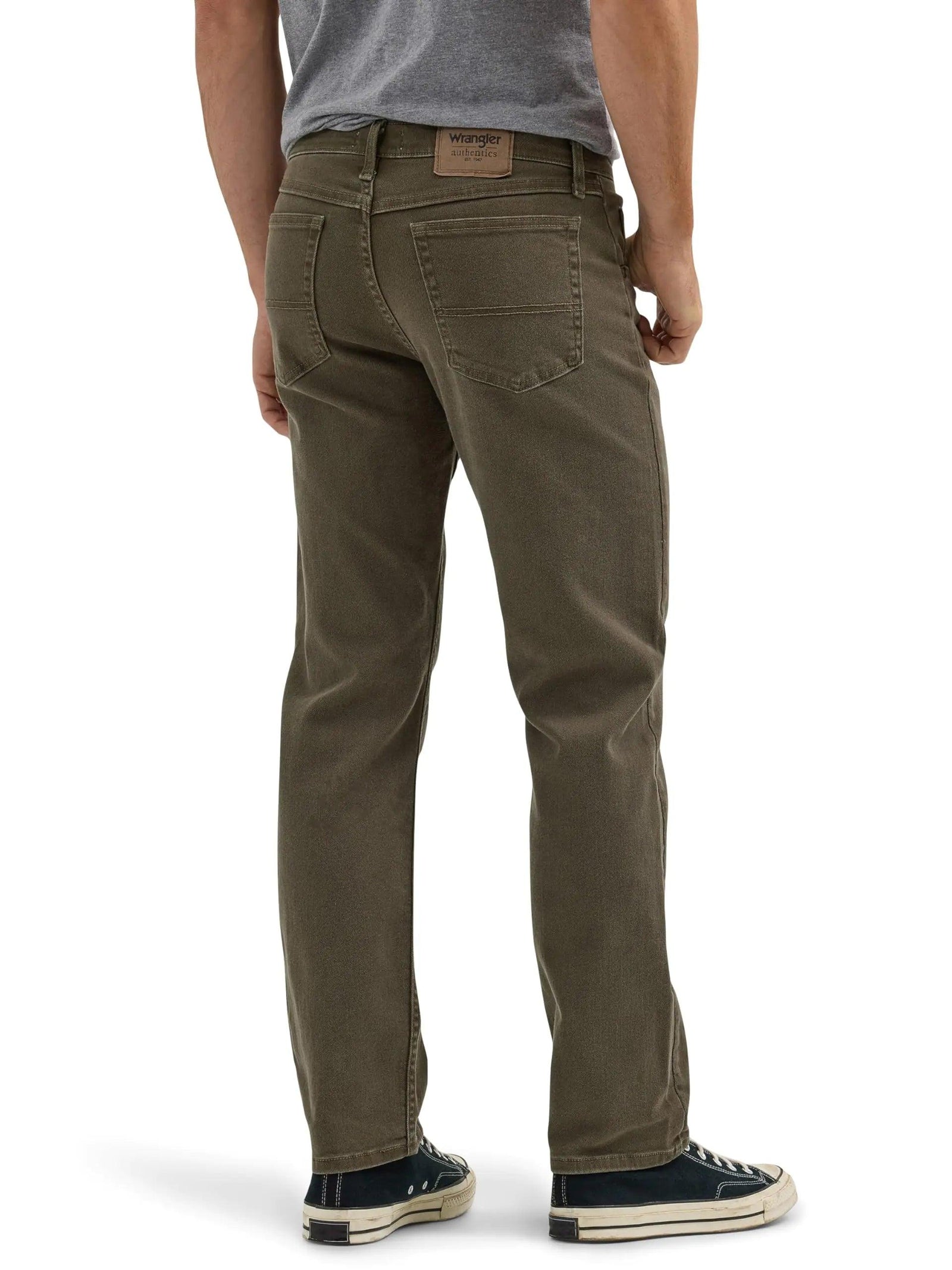 Wrangler Authentics Men's Classic 5-Pocket Relaxed Fit Flex Jean 38W x 29L Olive - Evallys.com # #