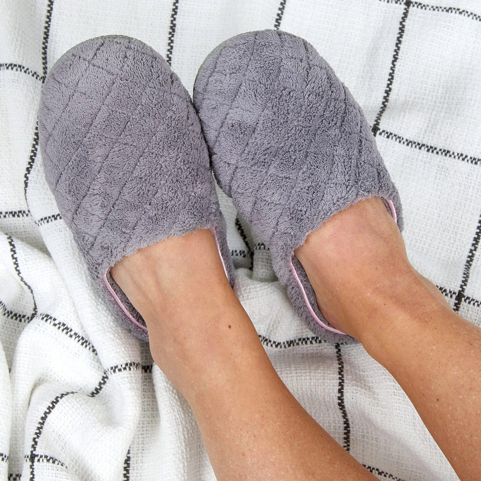 Dearfoams Women's Leslie Washable Memory Foam Terry Clog with Wide Widths Slipper 11-12 Medium Grey - Evallys.com # #