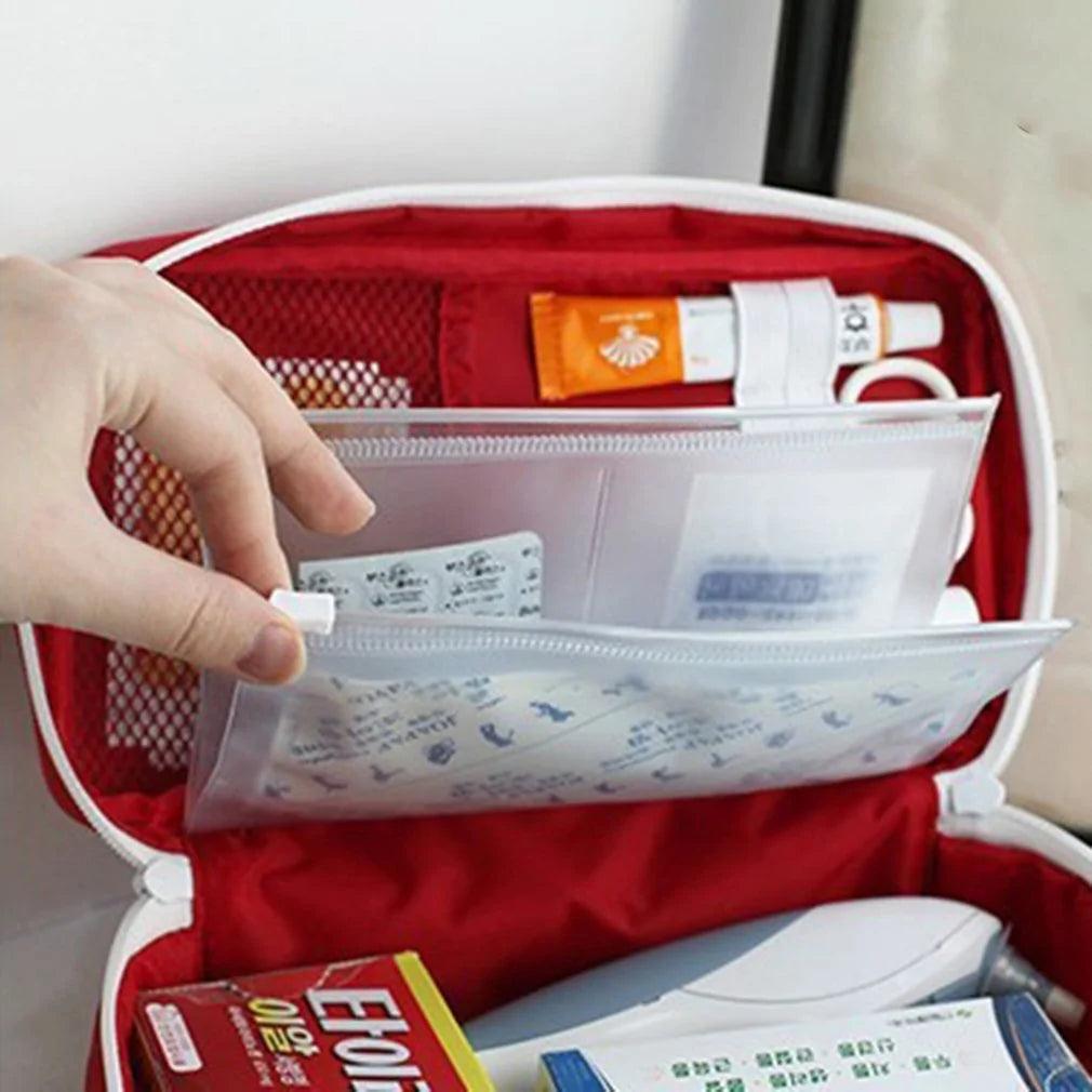 First Aid Kit For Outdoor Camping - Evallys.com # #