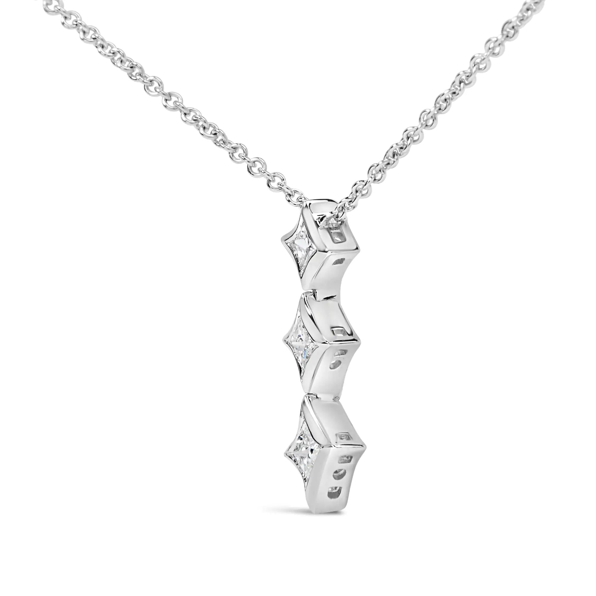 10K Gold 1/5 Cttw Princess Cut Diamond 3 Stone Drop 18" Pendant Necklace (H-I Color, SI2-I1 Clarity) - Evallys.com # #