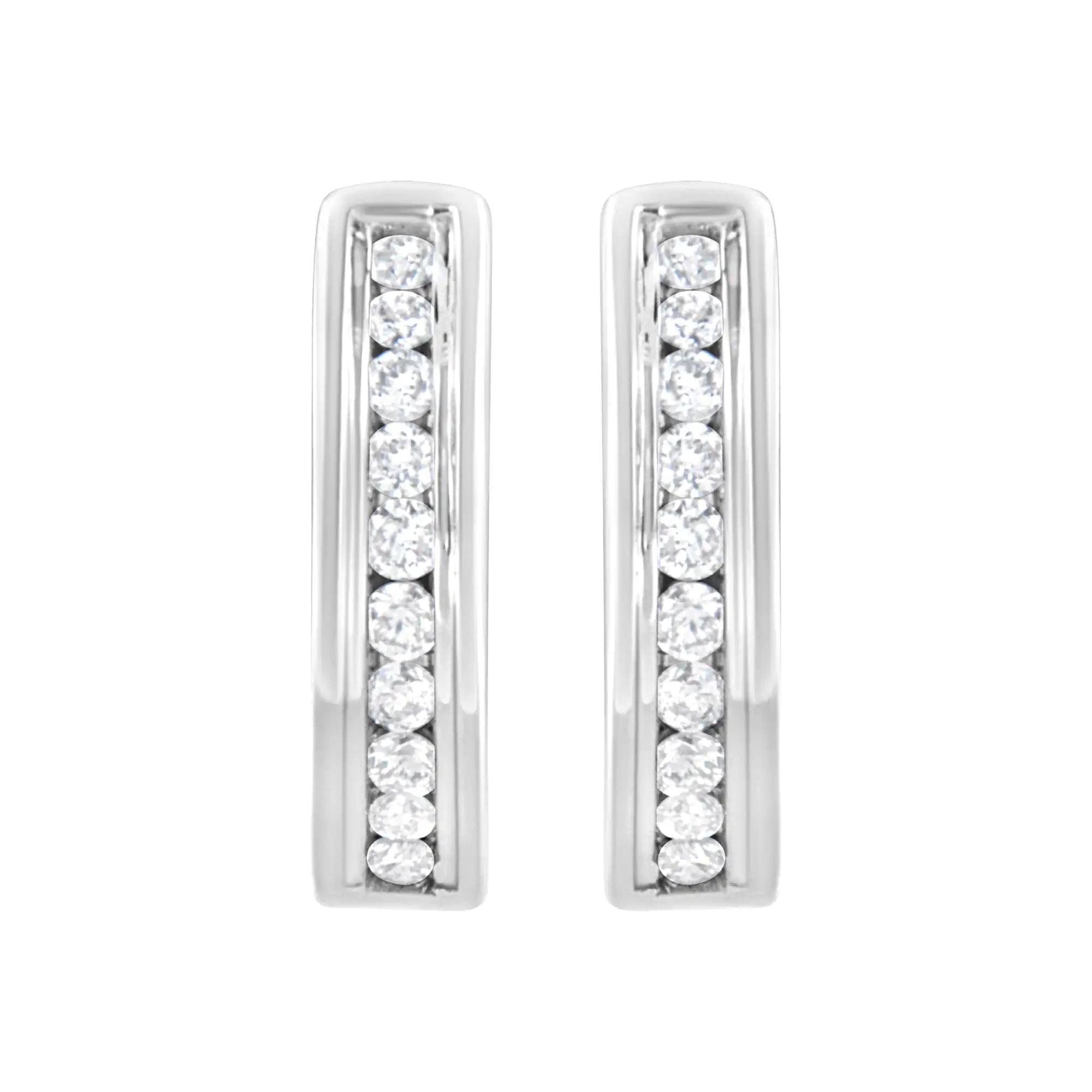 .925 Sterling Silver 1/4 cttw Lab Grown Diamond Huggy Earring (F-G Color, VS2-SI1 Clarity) - Evallys.com # #