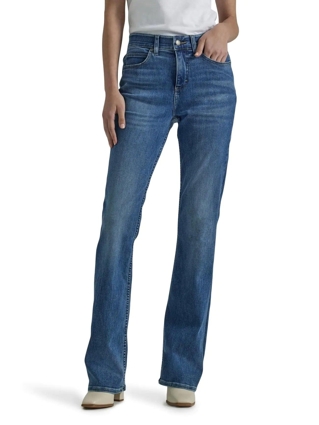 Lee Women's Ultra Lux Comfort with Flex Motion Bootcut Jean 4 Short Indigo Facet - Evallys.com # #