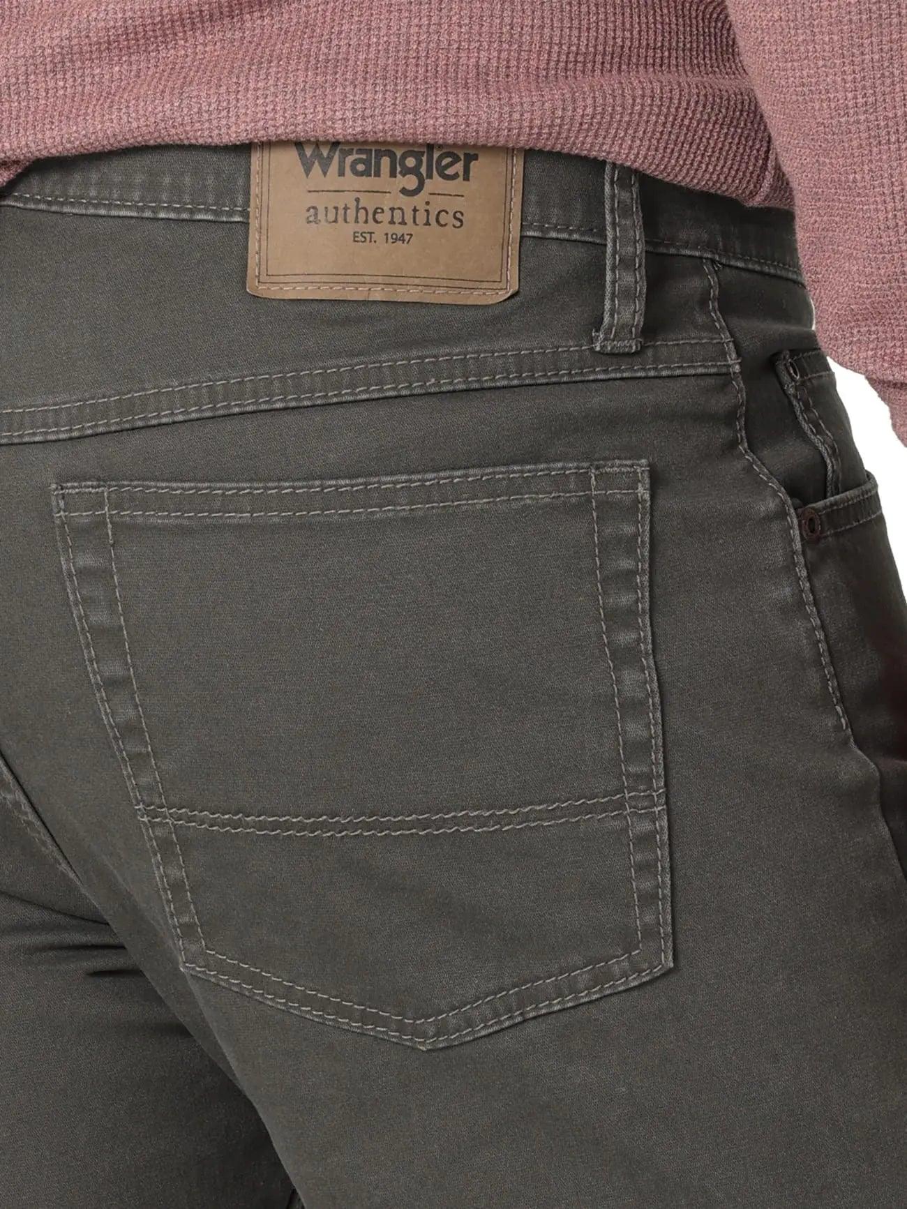 Wrangler Authentics Men's Slim Fit Straight Leg Jean 31W x 30L Anthracite - Evallys.com # #