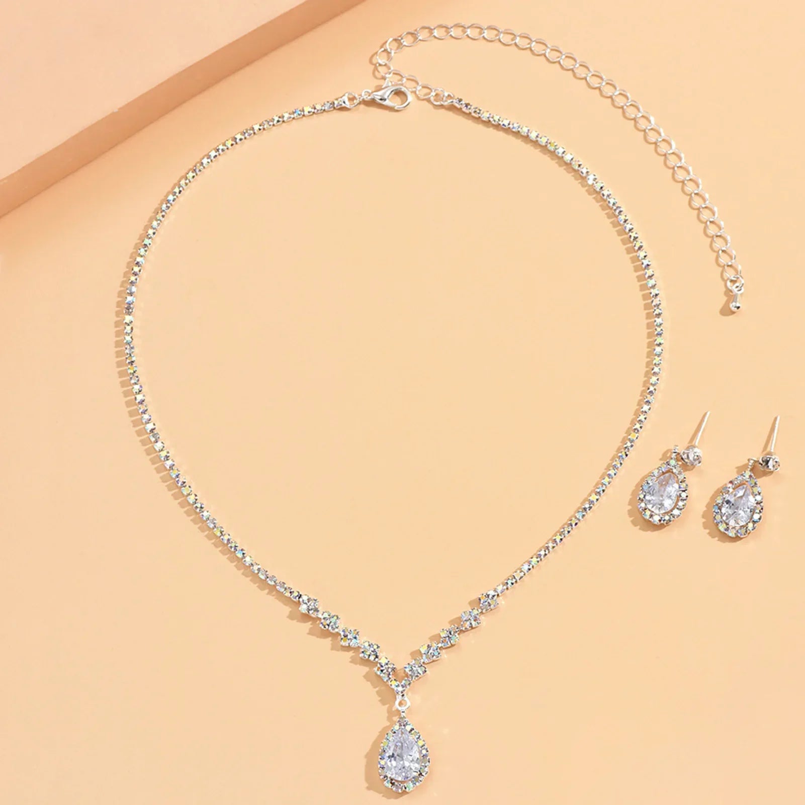 Wedding Season Women's Fashion Droplet Necklace and Earring Set Banquet Party Accessories - Evallys.com