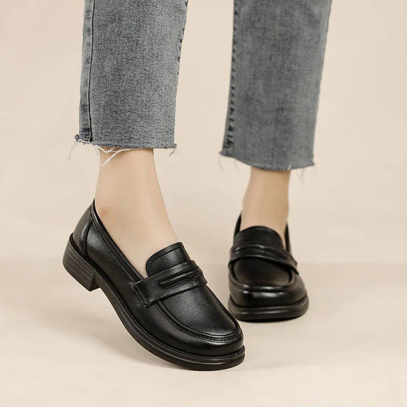 Women’s Casual Loafers – Slip-On Leather Flats & Lightweight Walking Shoes - Evallys.com