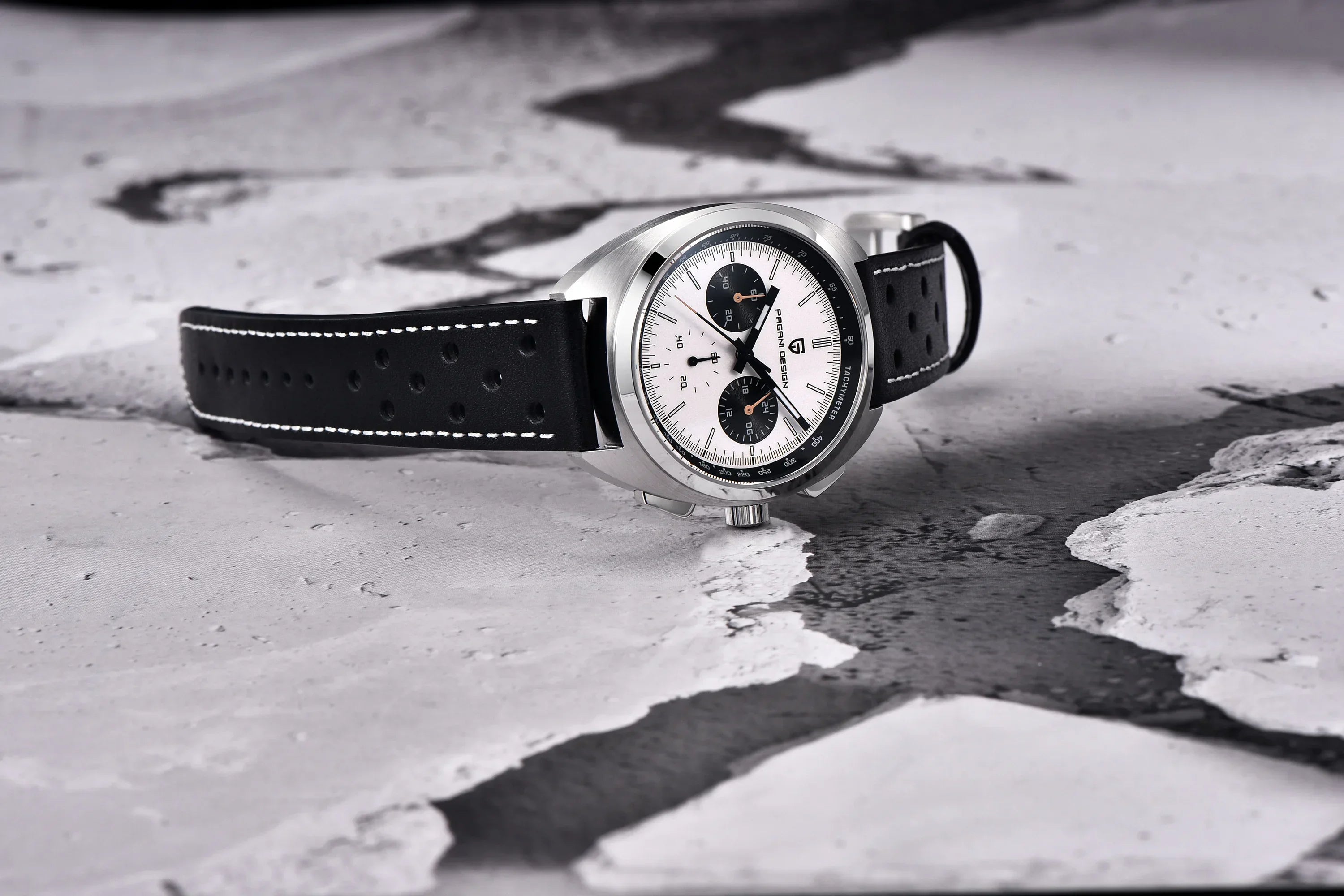PAGANI DESIGN 2024 New Panda Dial Men Watches Luxury Quartz Watch For Men Japan VK63 Sport Chronograph Sapphire glass Wristwatch - Evallys.com