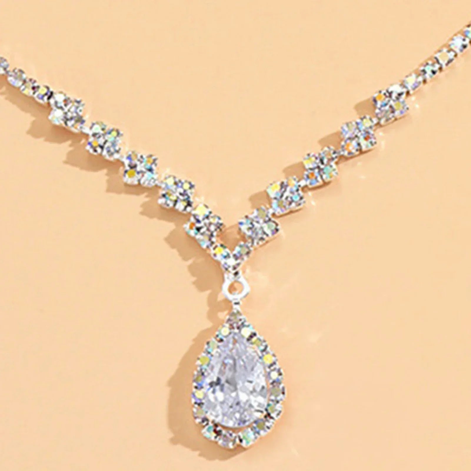 Wedding Season Women's Fashion Droplet Necklace and Earring Set Banquet Party Accessories - Evallys.com