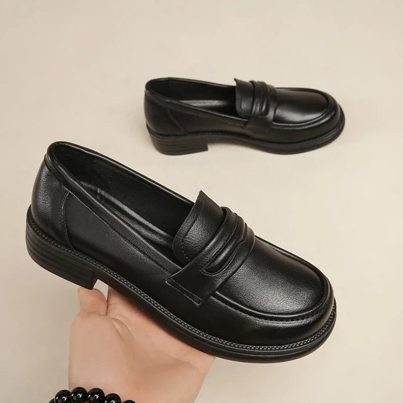 Women’s Casual Loafers – Slip-On Leather Flats & Lightweight Walking Shoes - Evallys.com