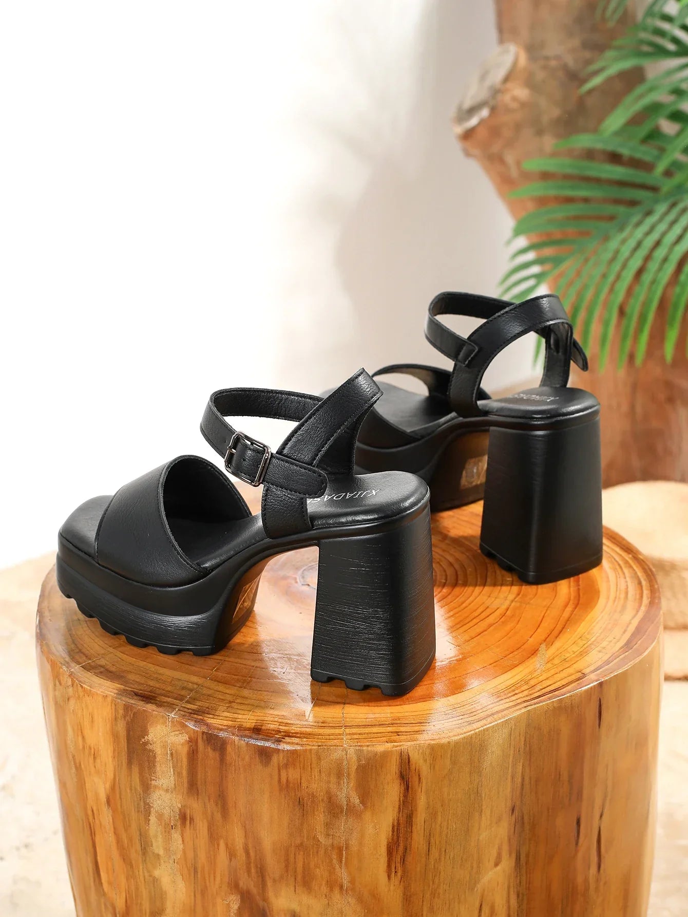 This year's new waterproof platform, super high heels, thick heels, straight buckle sandals, women's open toed shoes for summer - Evallys.com