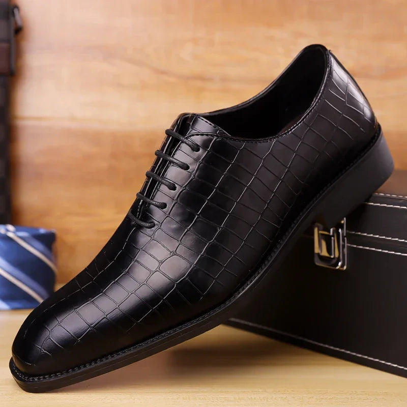 Luxury Men’s Leather Brogue Oxford Shoes – Formal Dress & Office - Evallys.com