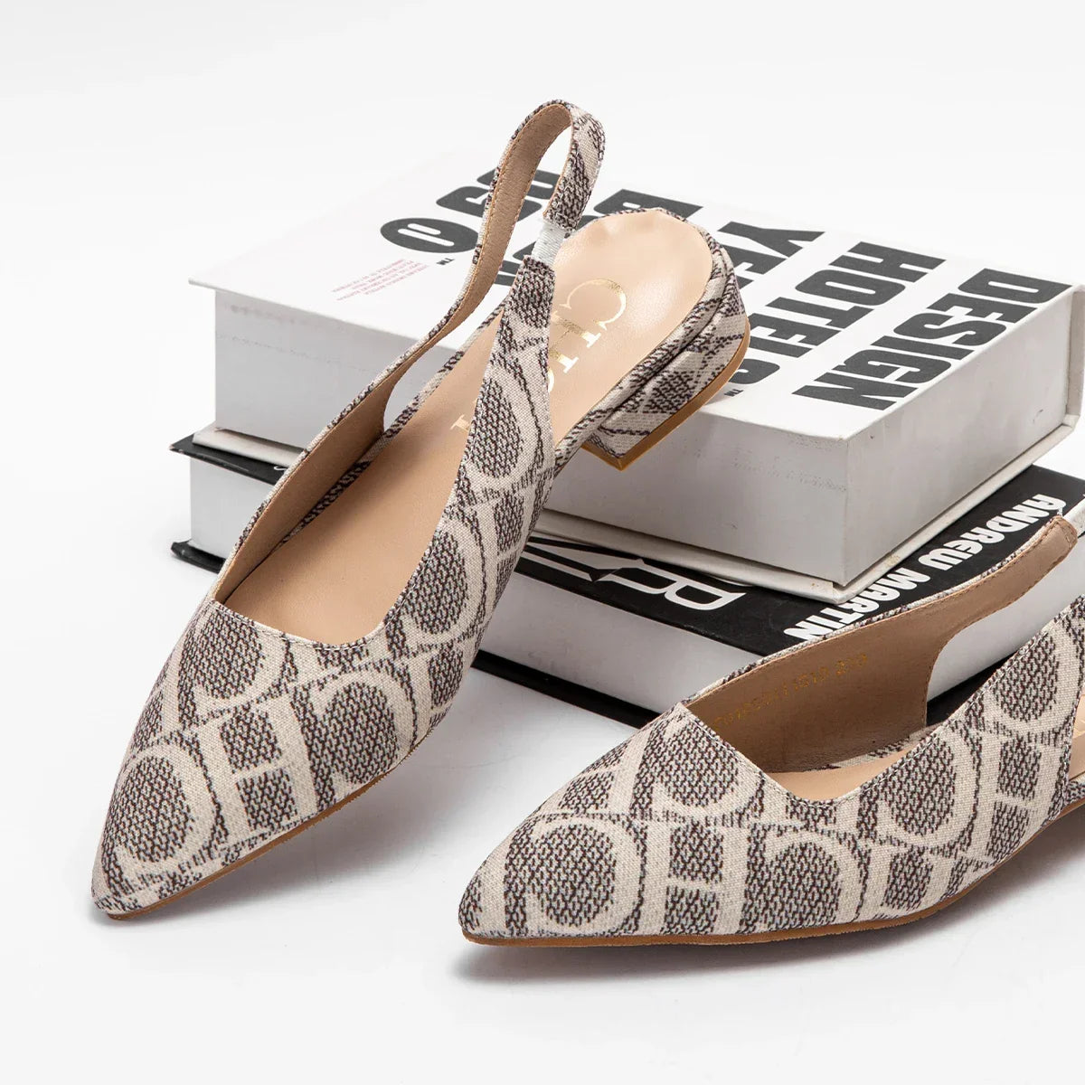 Summer Low Heel Ankle Strap Sandals Open Toe Sexy Travel Party Sandals Light Luxury Design New Women's Flat Bottom Sandals - Evallys.com