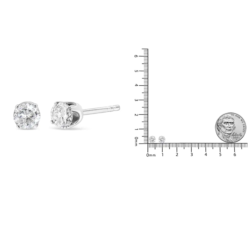 .925 Sterling Silver 4-Prong Round-cut 