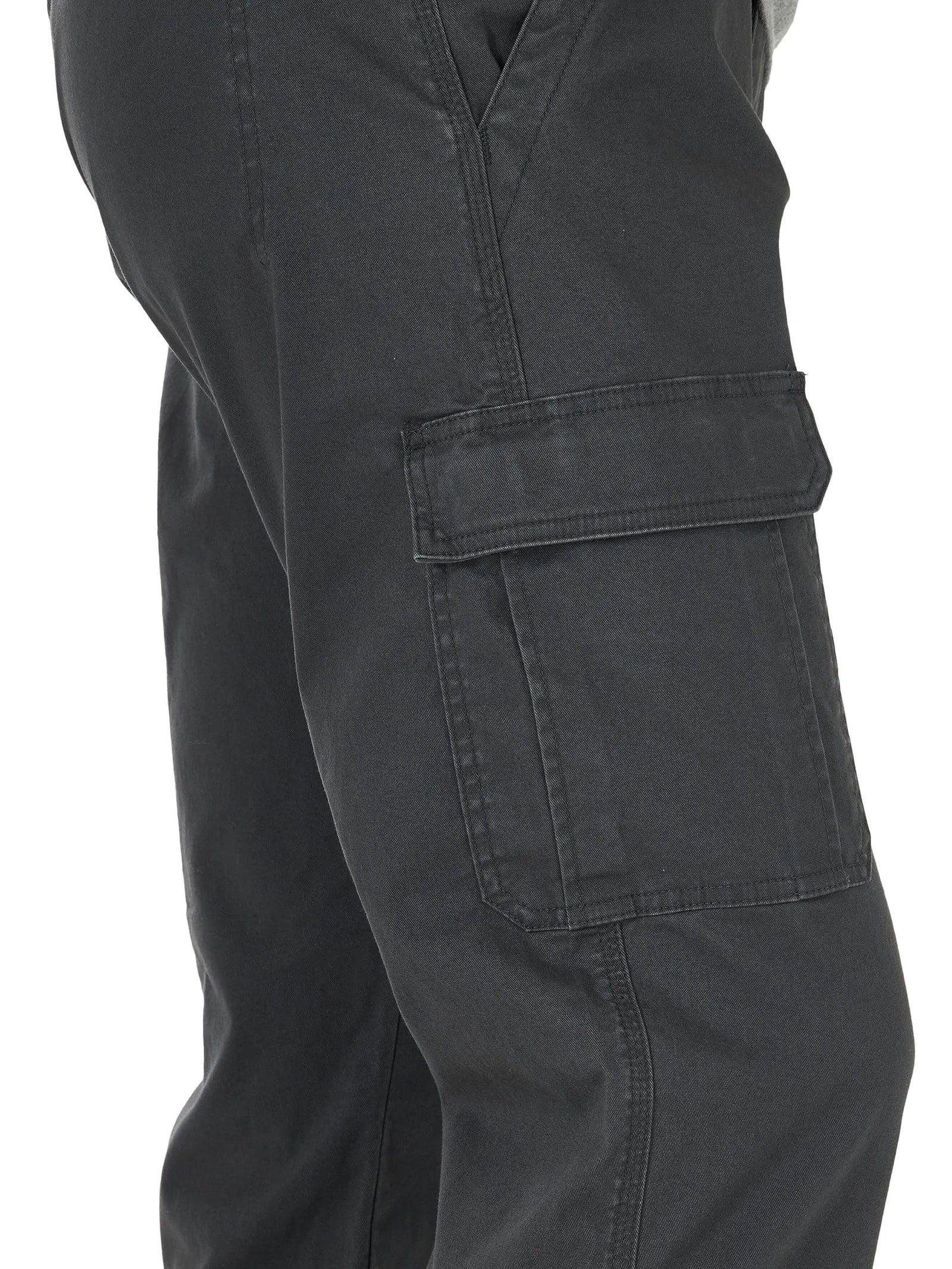 Wrangler Authentics Men's Relaxed Fit Stretch Cargo Pant 35W x 32L Anthracite Twill - Evallys.com # #