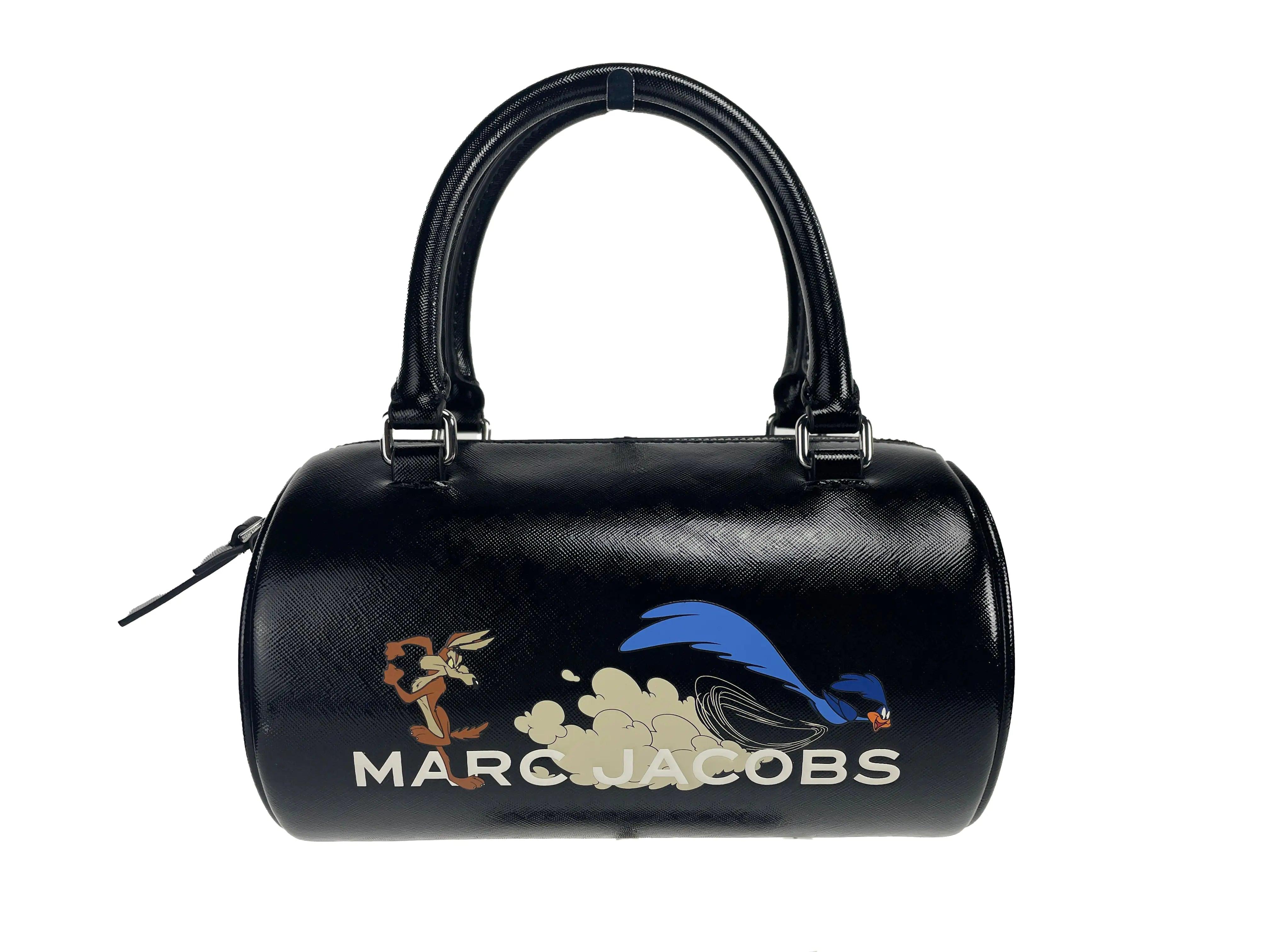 Marc Jacobs The Duffle Bag X Looney Tunes Bag - Evallys.com # #