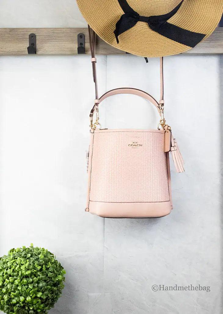 Coach Mollie 22 Shell Pink Straw Leather Bucket Crossbody - Evallys.com # #