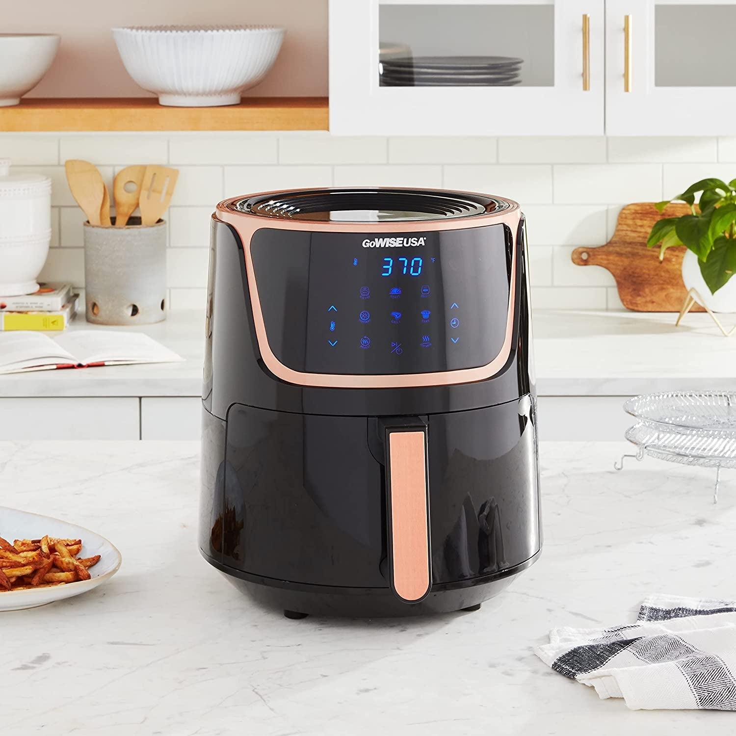 Gowise USA GW22955 7-Quart Electric Air Fryer with Dehydrator & 3 Stackable Racks, Digital Touchscreen with 8 Functions + Recipes, 7.0-Qt, Black/Copper - Evallys.com # #