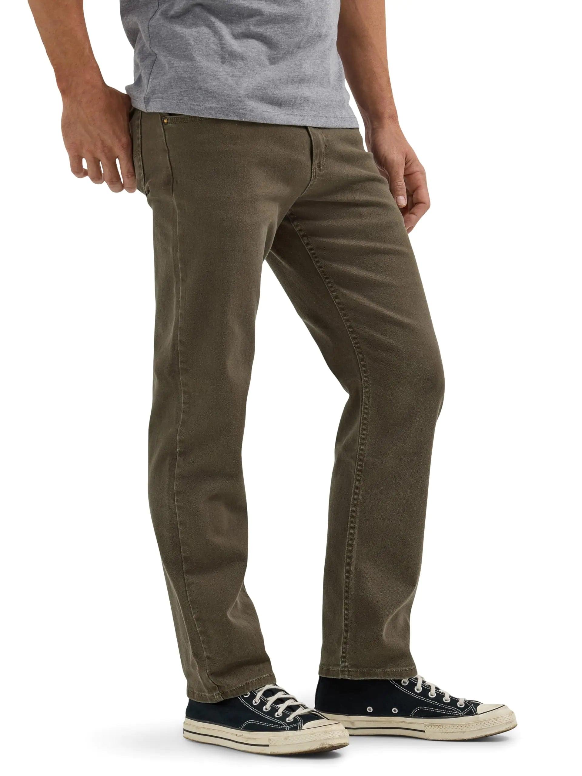 Wrangler Authentics Men's Classic 5-Pocket Relaxed Fit Flex Jean 38W x 29L Olive - Evallys.com # #