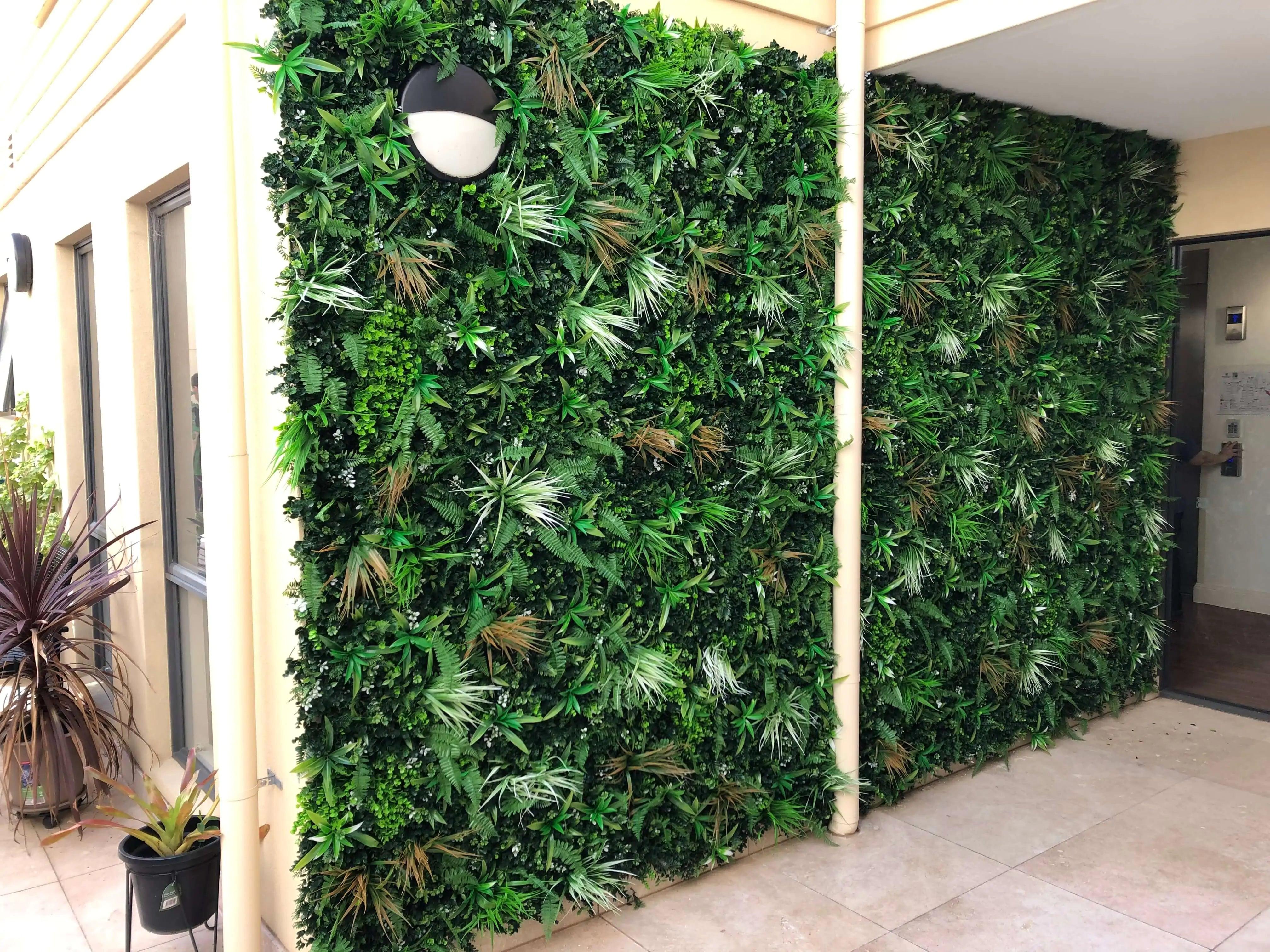 Artificial Wild Tropics Living Wall 28SQ FT UV Resistant - Evallys.com # #