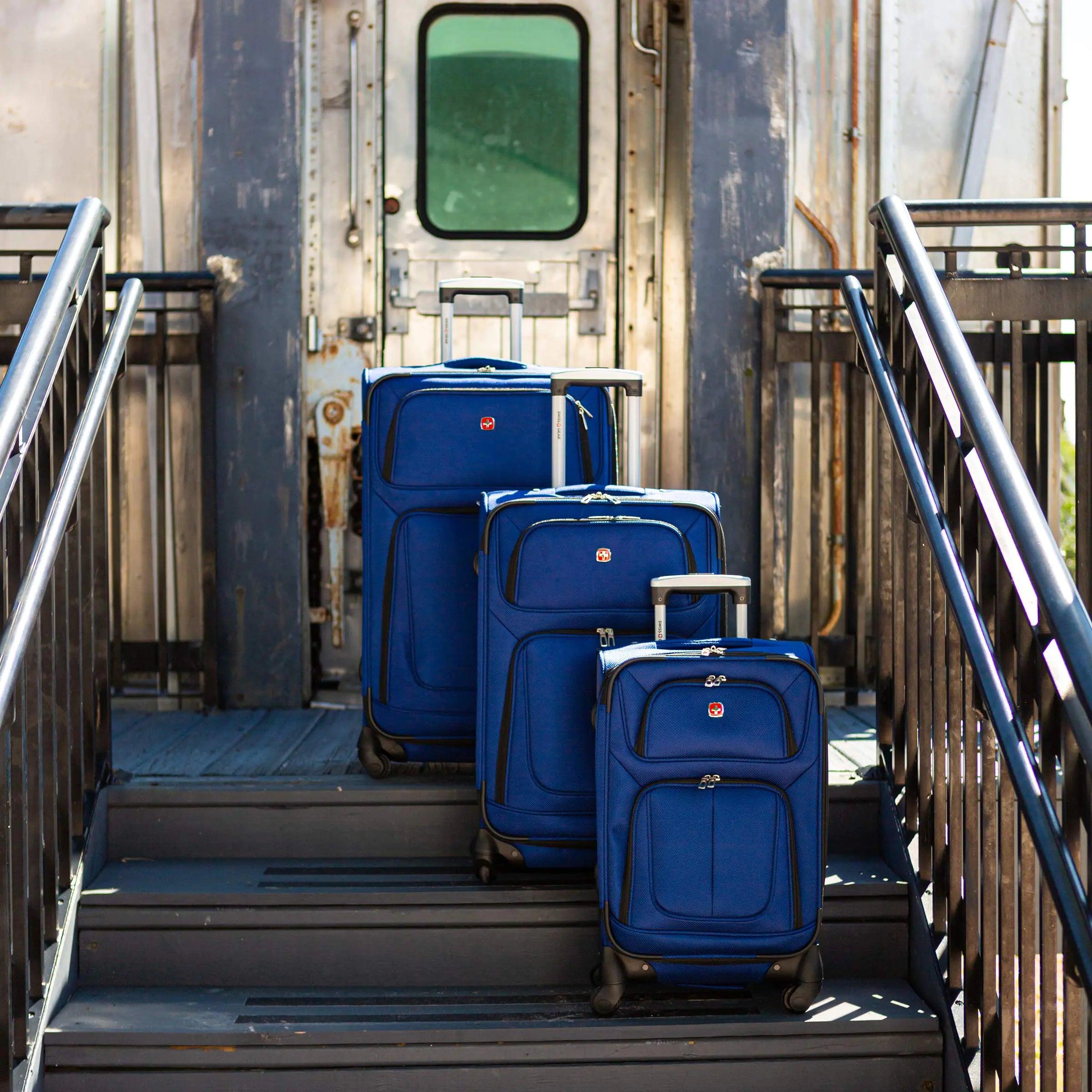 SwissGear Sion Softside Expandable Luggage, Blue, Checked-Medium 25-Inch - Evallys.com # #