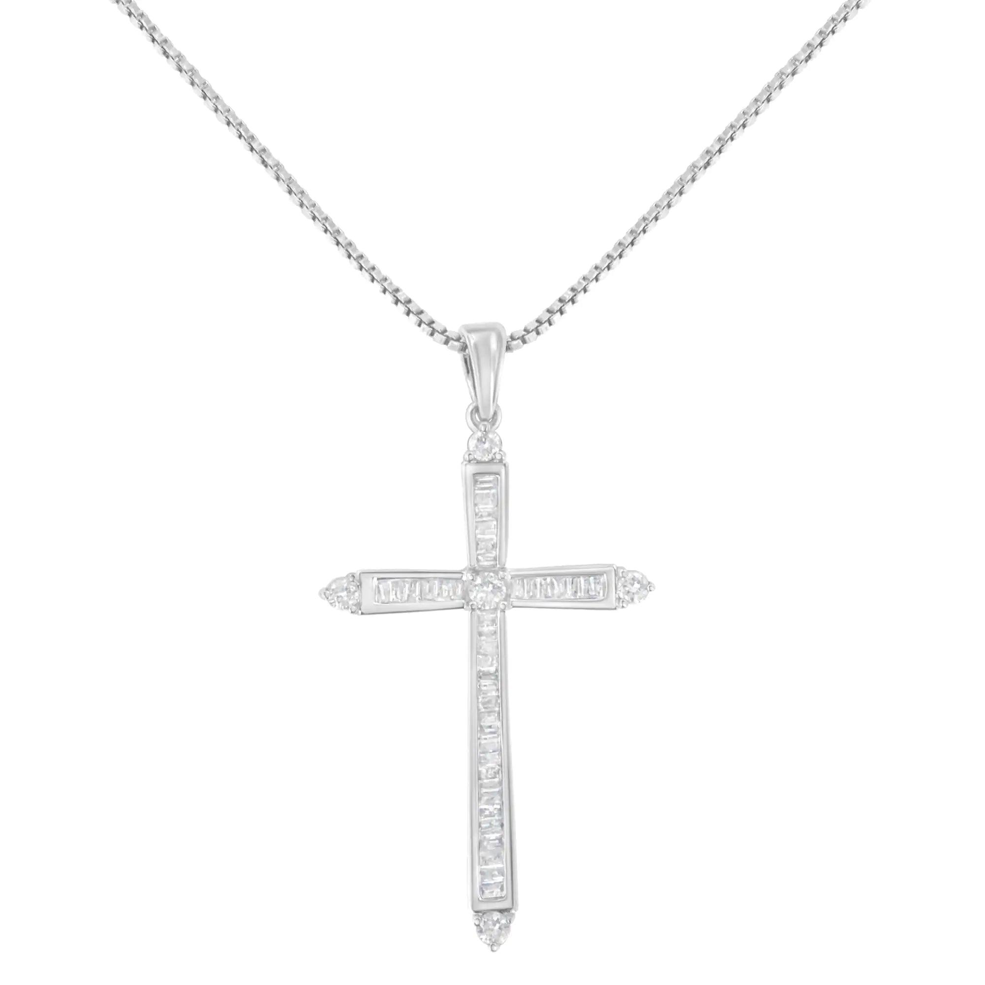 10K White Gold 3/8 cttw Diamond Cross Pendant Necklace (H-I, I2-I3) - Evallys.com # #